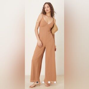 NWT Japna Tan Sleeveless Wide-Leg Jumpsuit - Size Medium